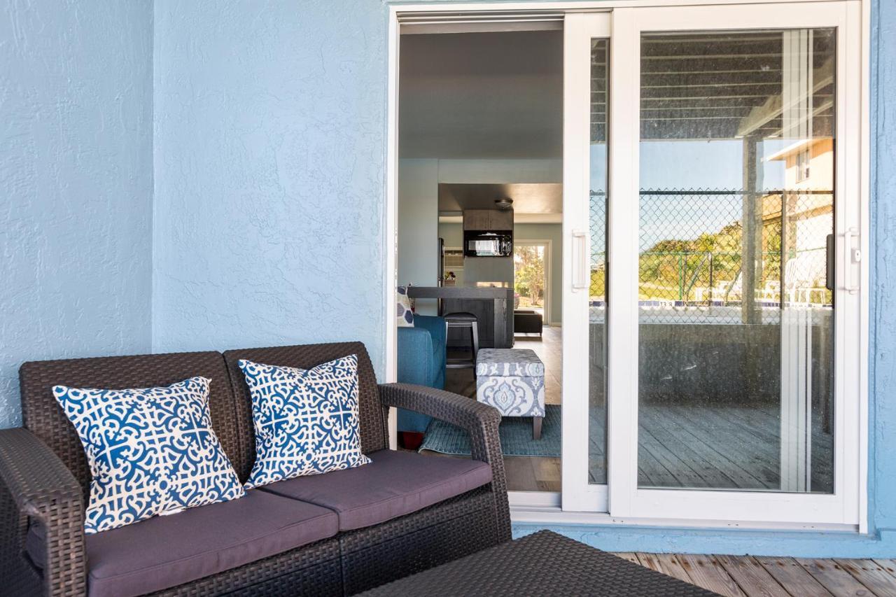 Blue View Inn Melbourne Shores ภายนอก รูปภาพ